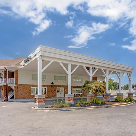 Quality Inn Smoketown  Exterior foto